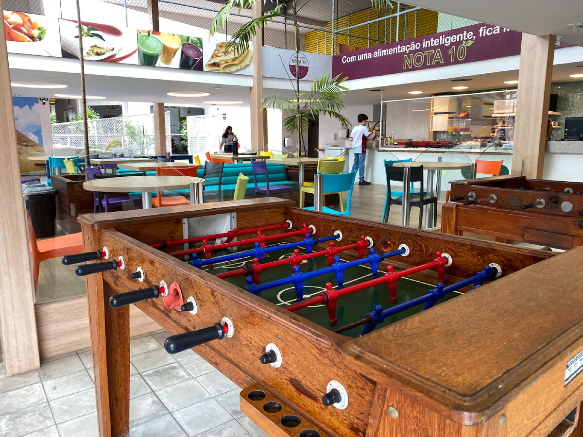 школа мастеров картинка. учебные мастерские. учебное оборудование в мастерской по профессии вязальщица. школьный мастер. уроки труда в школе для мальчиков.