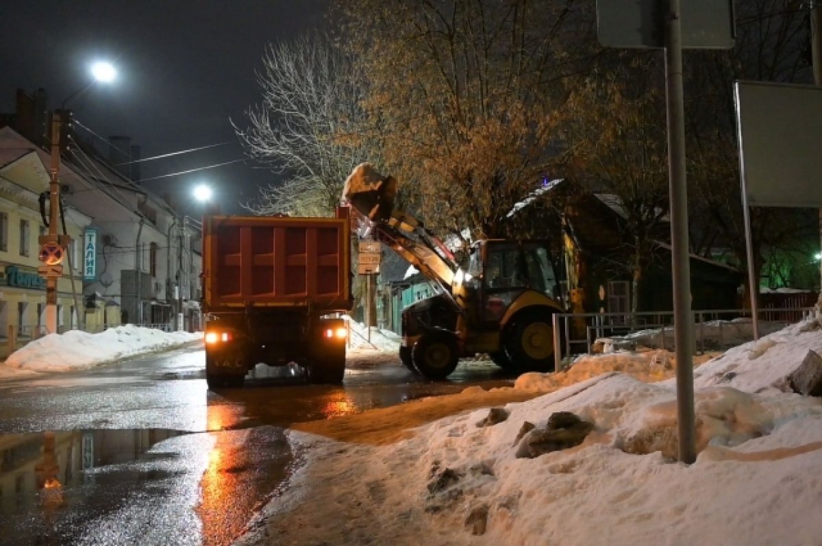    В Твери вывезли более 14 000 кубометров снега