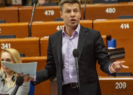    Китай намекнул Гончаренко, что США не спасут Украину от поражения