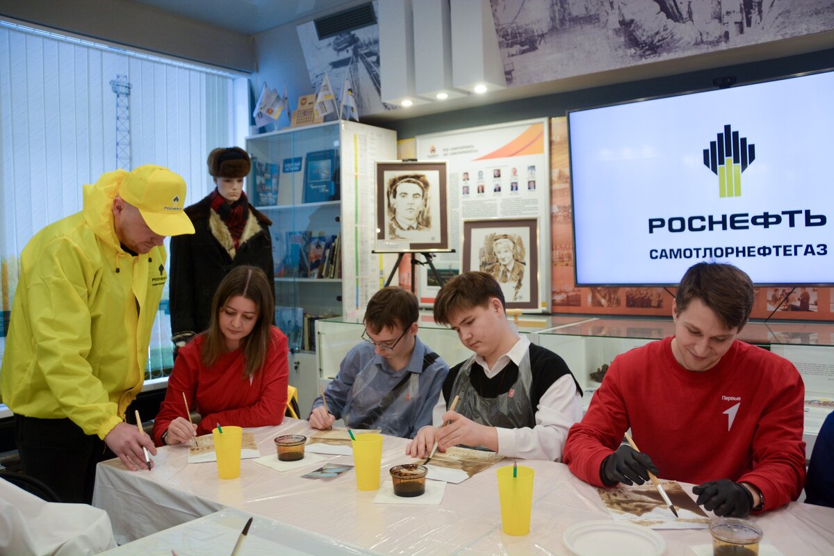    «Самотлорнефтегаз» помогает школьникам с выбором профессии