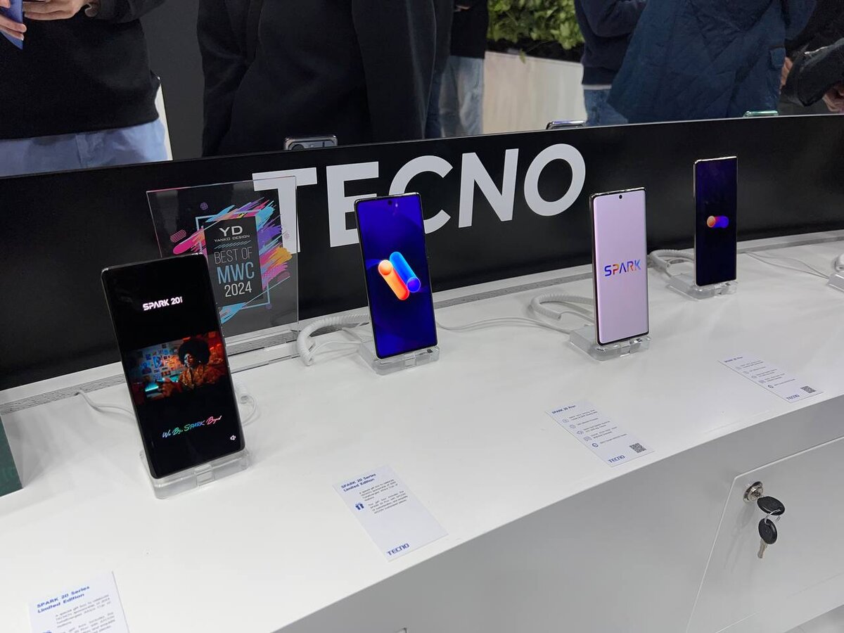 TECNO показала растягиваемый смартфон, робособаку и геймерские AR-очки |  4pda.to | Дзен