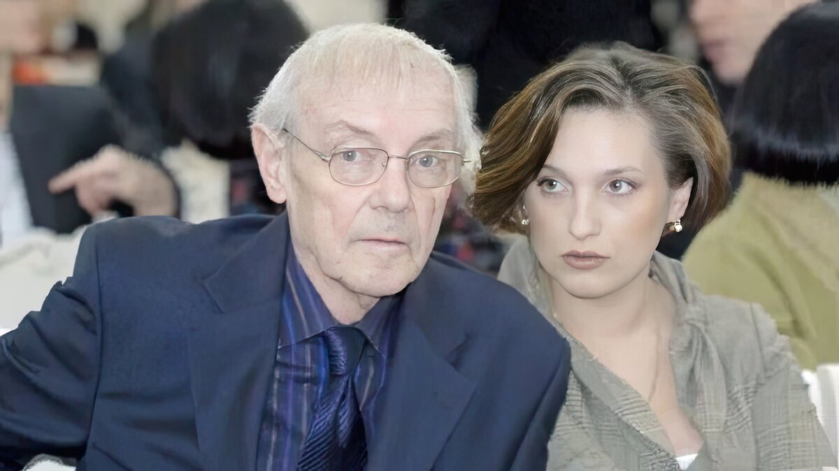 Кирилл Лавров: потеря жены и любимая на 52 года моложе, которая была рядом, а потом тихо собрала вещи