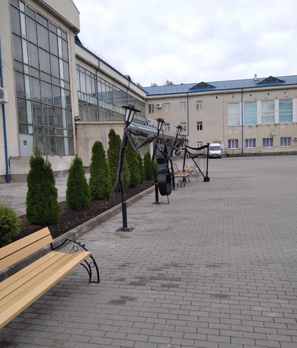 Территория дома культуры «Современник» 