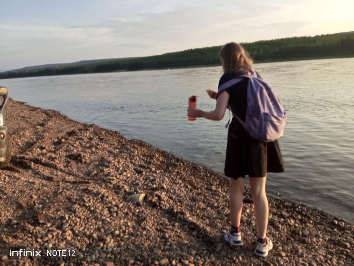 Лето. 2023 год. Река Алдан, город Томмот.  