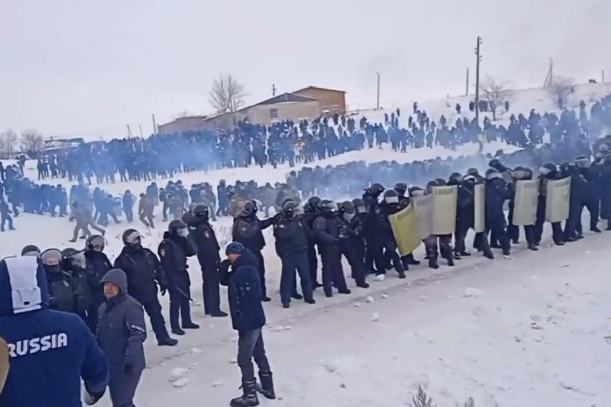 Протест в Баймаке Фото: скриншот из видео RusNews