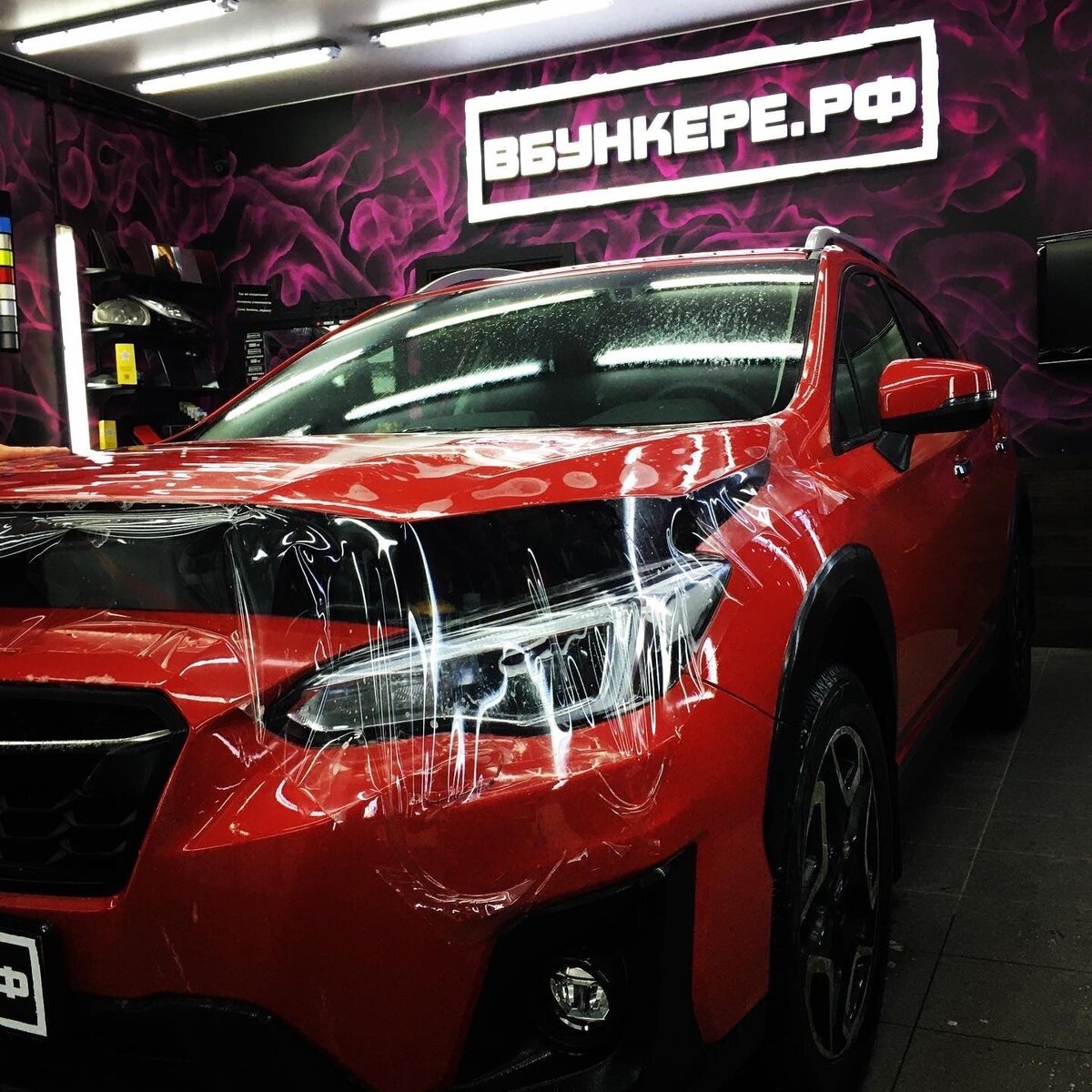 Защита капота на авто Subaru 