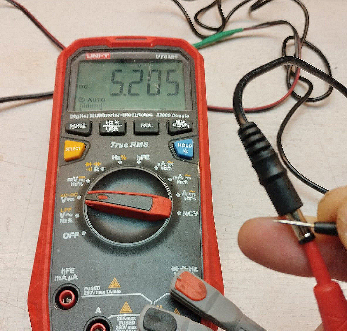 Питание 5В в норме