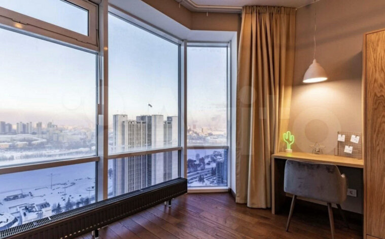 Приватизация квартиры. Как продать квартиру. Продам квартиру сам. Недвижимость. Покупатель квартиры.