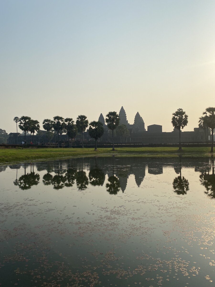 Ангкор-Ват на рассвете