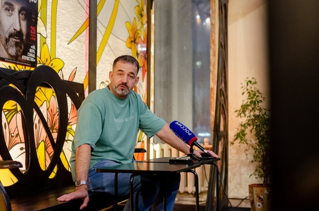 Дмитрий Певцов в Твери: «Для меня семья – это малая церковь».