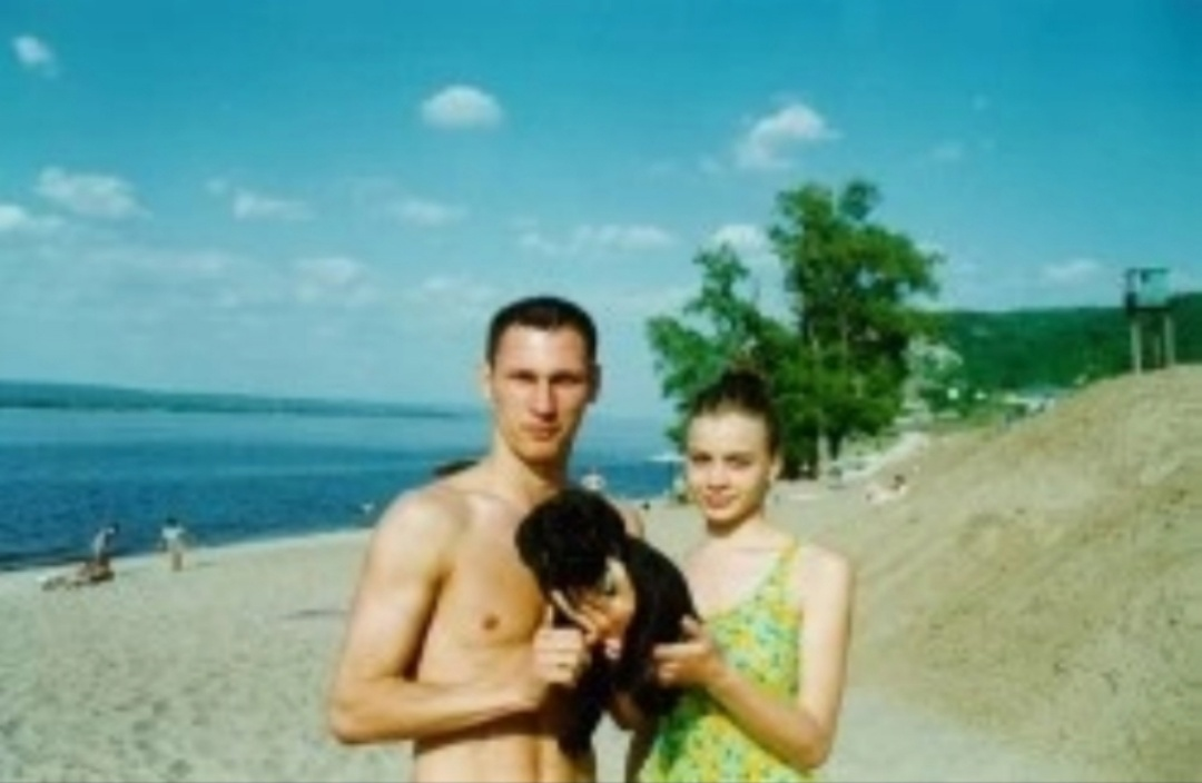 Олег саитов с детьми фото