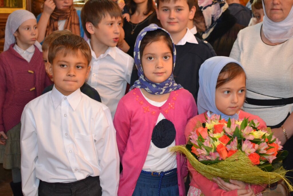 На службе с участием Батюшки Илия