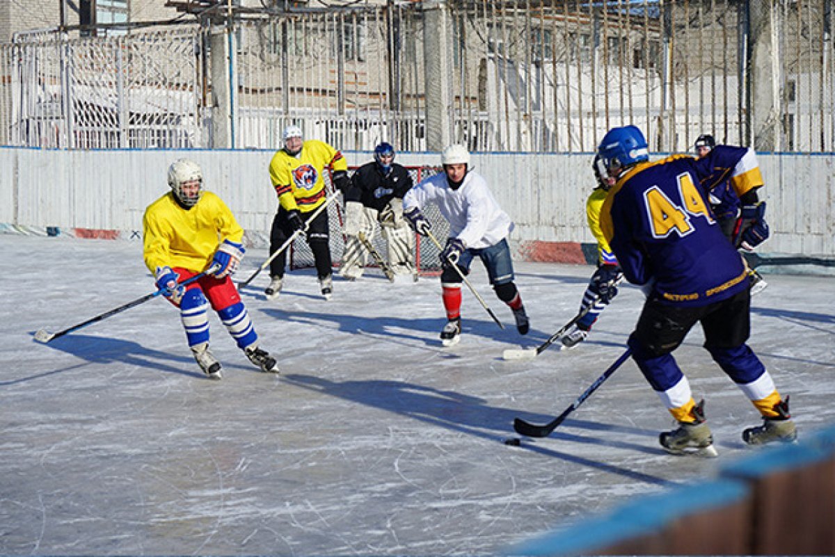    Хоккеисты сыграли с осужденными в Хабаровском крае