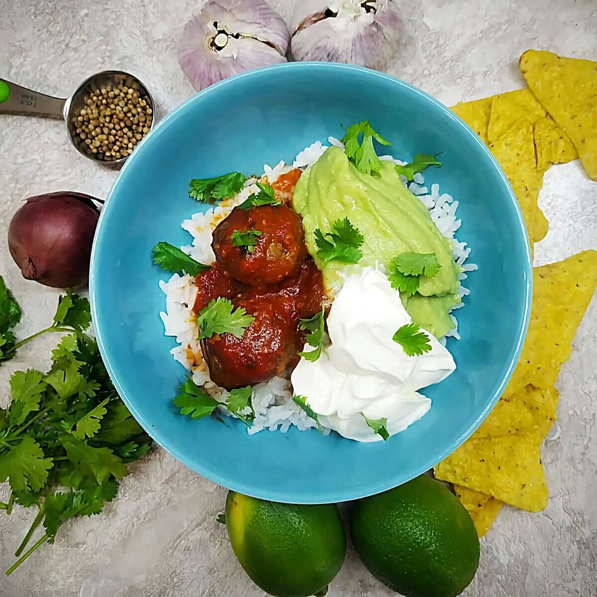 Мексиканские фрикадельки с халапеньо