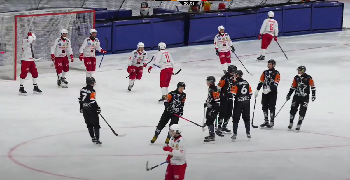 Скриншот трансляции: youtube.com/@HCKuzbass