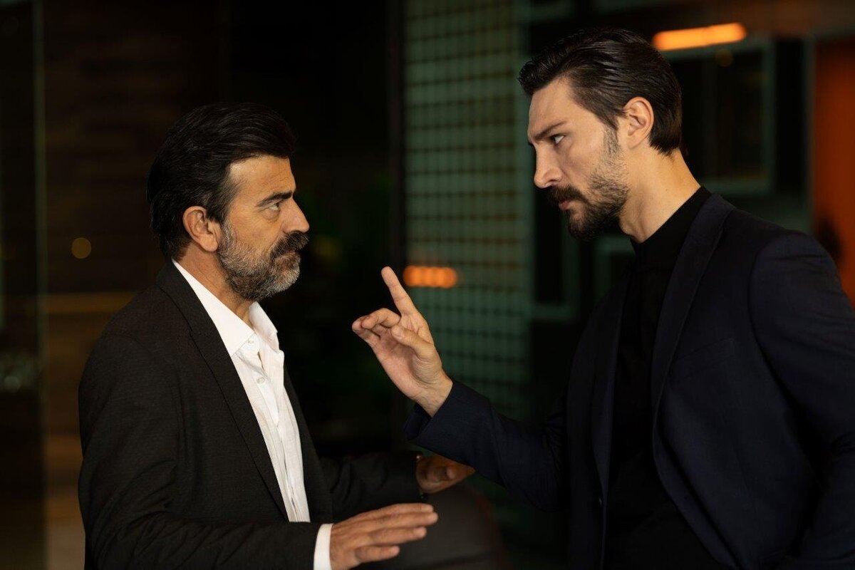 кадр из сериала