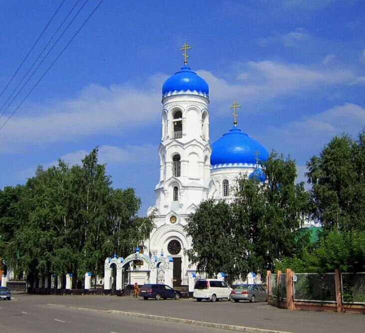 https://trip-for-the-soul.ru/foto/uspenskij-sobor-v-bijske.html 