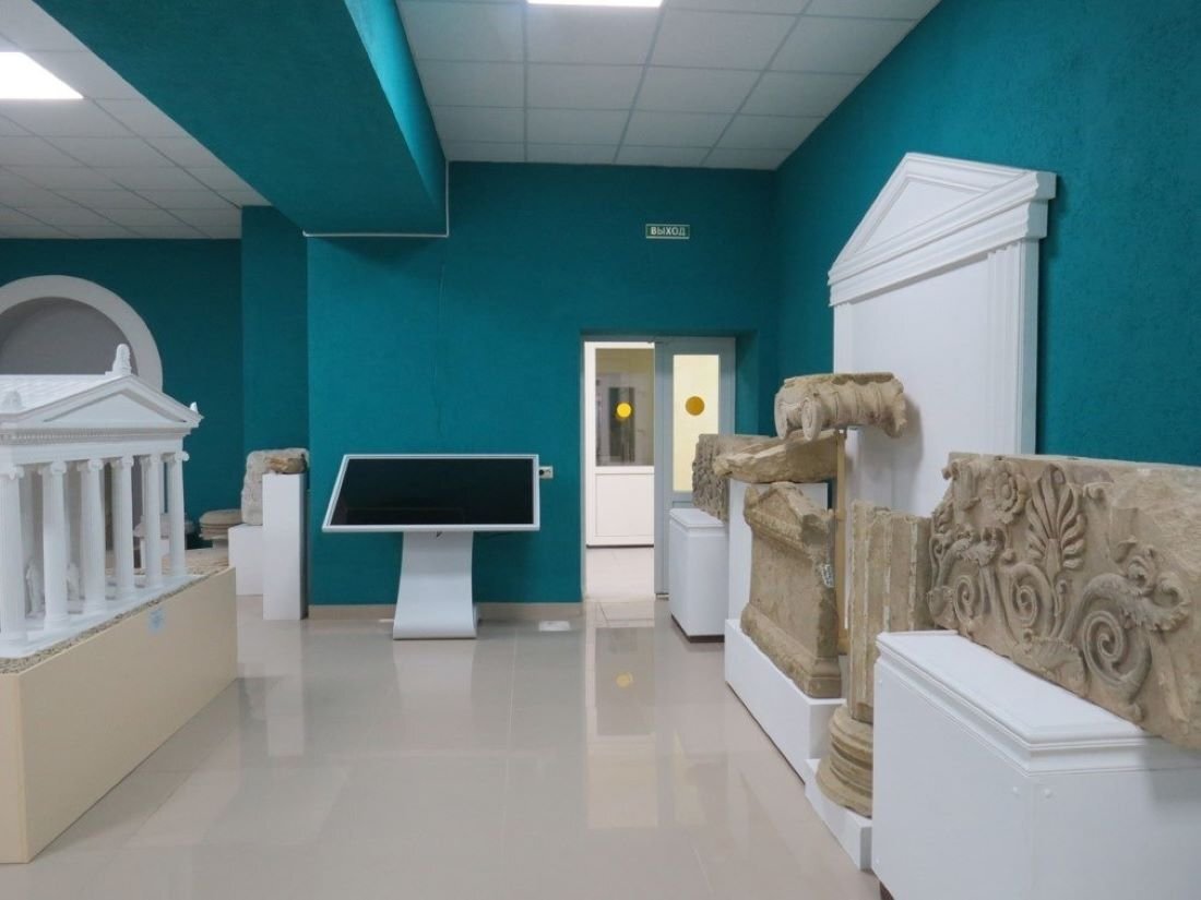 Музей каменных древностей «Лапидарий» // Фото со страницы Восточно-Крымского историко-культурного музея-заповедника