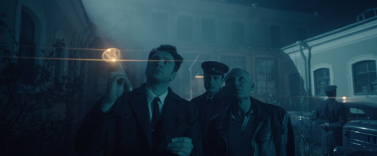 Кадр из сериала  «Страх над Невой» 