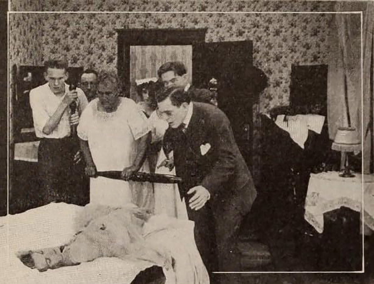 Ocean Film Corporation📷Кадр из фильма «Тело без души»