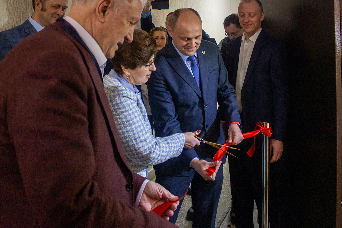 math.nsc.ru📷Церемония официального открытия суперкомпьютера «Сергей Годунов»