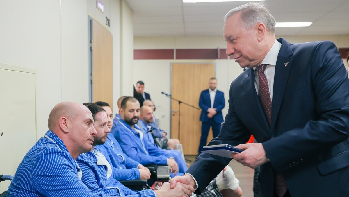 Петербург готов поделиться с другими регионами опытом поддержки участников  СВО | Росбалт | Дзен