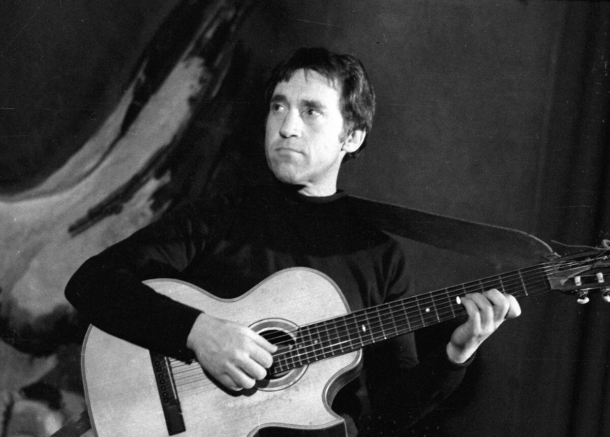®™ фото из интернета | 🎤 Владимир Высоцкий:🎸 творчество и популярность легендарного барда 🎶
