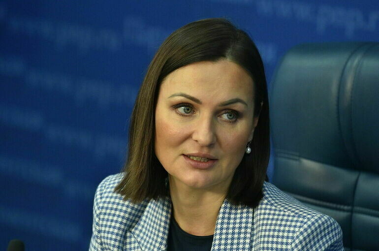 комитет по вопросам семьи женщин. комитет государственной думы по вопросам семьи женщин и детей. комитет по вопросам семьи женщин. комитет по делам женщин семьи и молодежи. комитет по делам семьи детей молодежи госдумы.