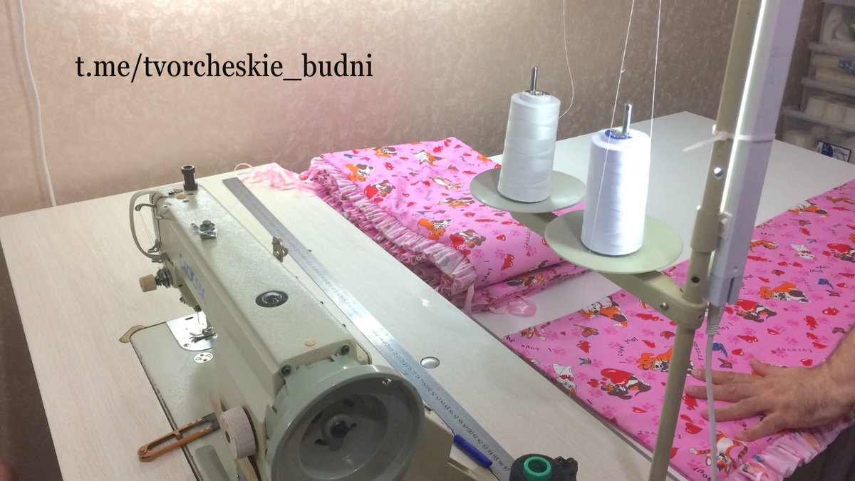 Машина джаноме оверлочный шов. Швейная машина janome швы зигзаг. Строчки на швейной машинке. Швейные машины для стежки. Распошивальный шов на елна 444.