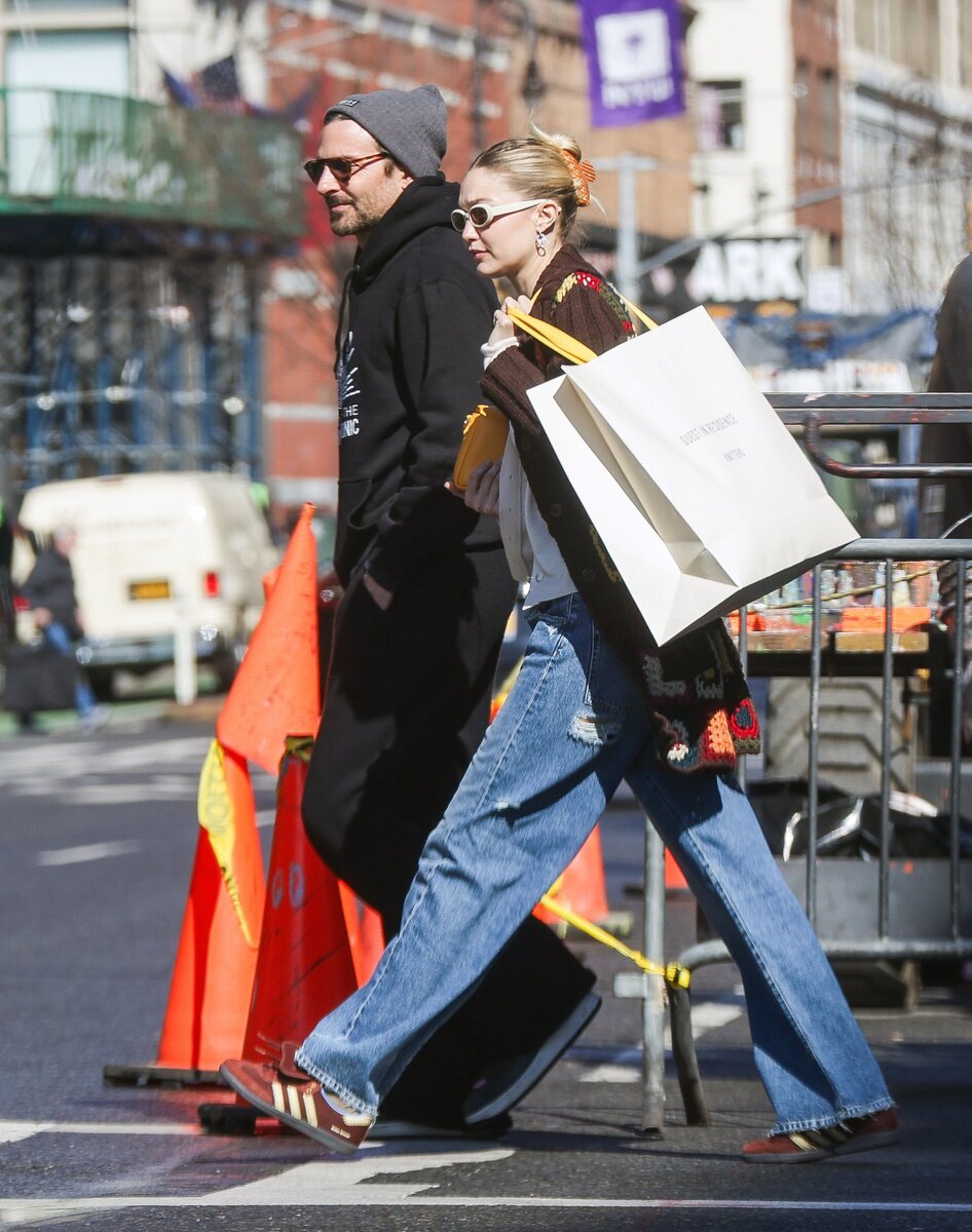 Листайте вправо, чтобы увидеть больше изображений