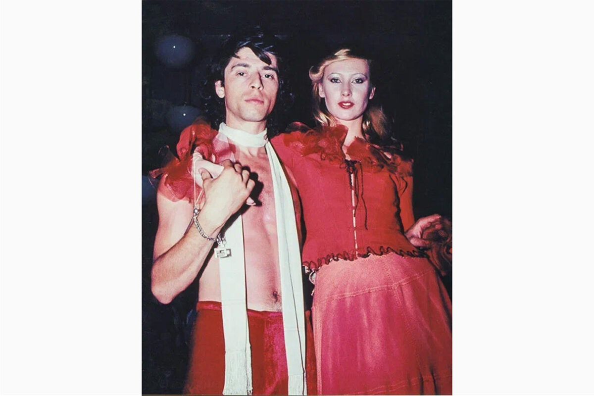       Александр Бородулин с Еленой Щаповой Фото: Александр Бородулин / пресс-служба музея ART4