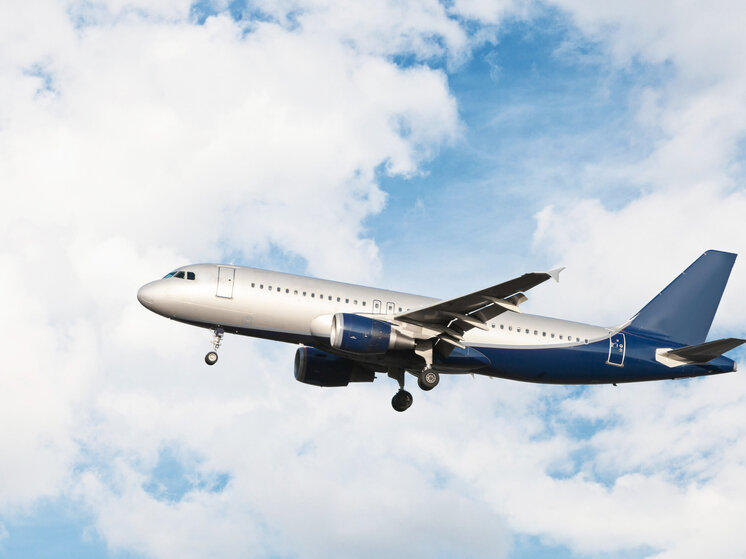 самолеты в благовещенске аэропорта. благовещенск москва км. от москвы до благовещенска. москва с самолета. 1987 москва благовещенск самолет.