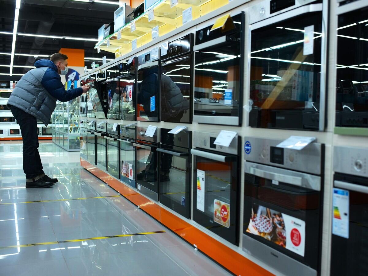    Продажа бытовой техники в магазинах Москвы© РИА Новости / Сергей Пятаков