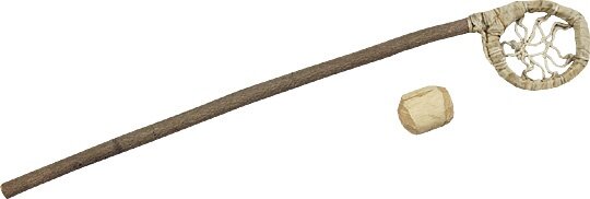 Первая клюшка и мяч