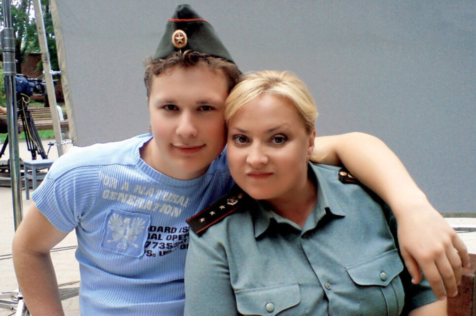Светлана Пермякова и Максим Скрябин на съёмках сериала «Солдаты»