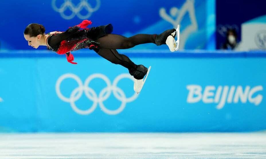 Камила валиева фигуристка 2021. Камила валерьевна валиева медали. Камила валиева шторм. Валиева дата. Камила валиева валиева.