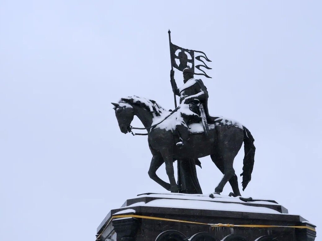 Памятник князю Владимиру. г. Владимир.
