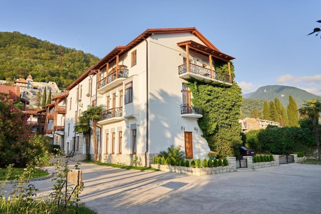 гранд отель абхазия ул. ардзинба, 115, гагра, абхазия. абхазия гагры ул шапсугская. гостиницы гагра абхазия. гостиницы гагра абхазия.