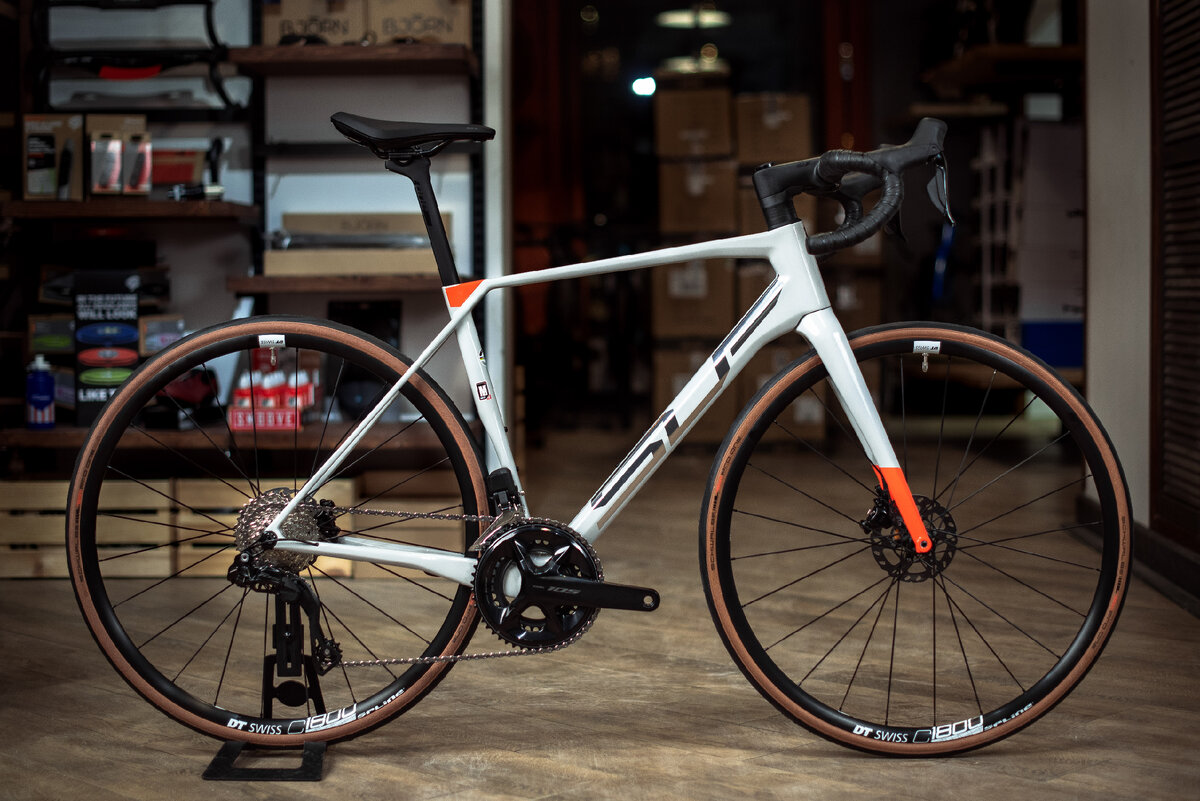 Superior X-Road Team Elite Di2 