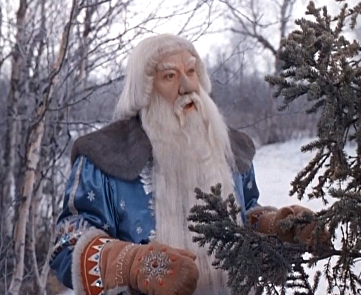 Кадр из кинофильма "Морозко", 1964 г., режиссер Александр Роу, сценаристы Михаил Вольпин, Николай Эрдман, композитор Николай Будашкин (скриншот)