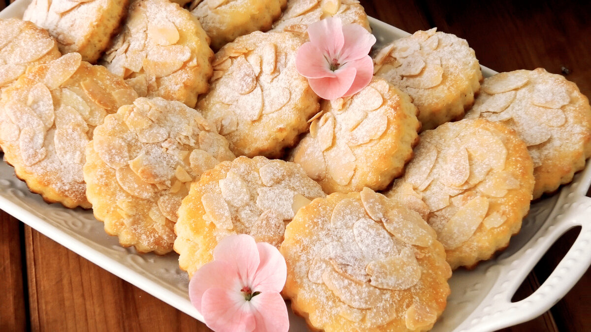 Сметанное печенье. Самые простые печенья к чаю. Быстрое печенье к чаю в духовке. Печенье к чаю быстро и вкусно. Печенье песочное сметанное.