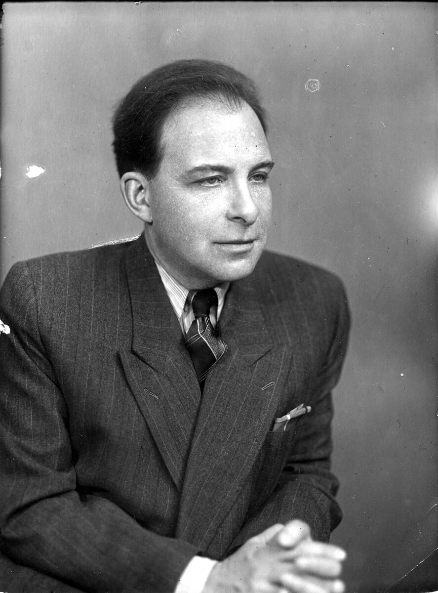 Александр Михайлович Комиссаров