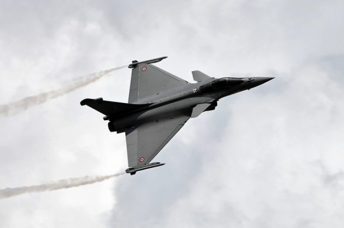    Истребитель Saab JAS 39 Gripen.