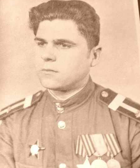 «Показал жгучую ненависть к врагу». Подвиг разведчика Степана Лавлинского