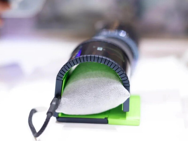    Samsung показала концепт смартфона, который можно носить на запястье