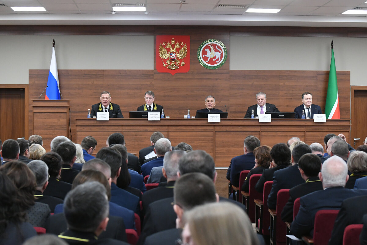 В Советском суде Казани сегодня прошла традиционная итоговая конференция судей Татарстана. Фото: rais.tatarstan.ru
