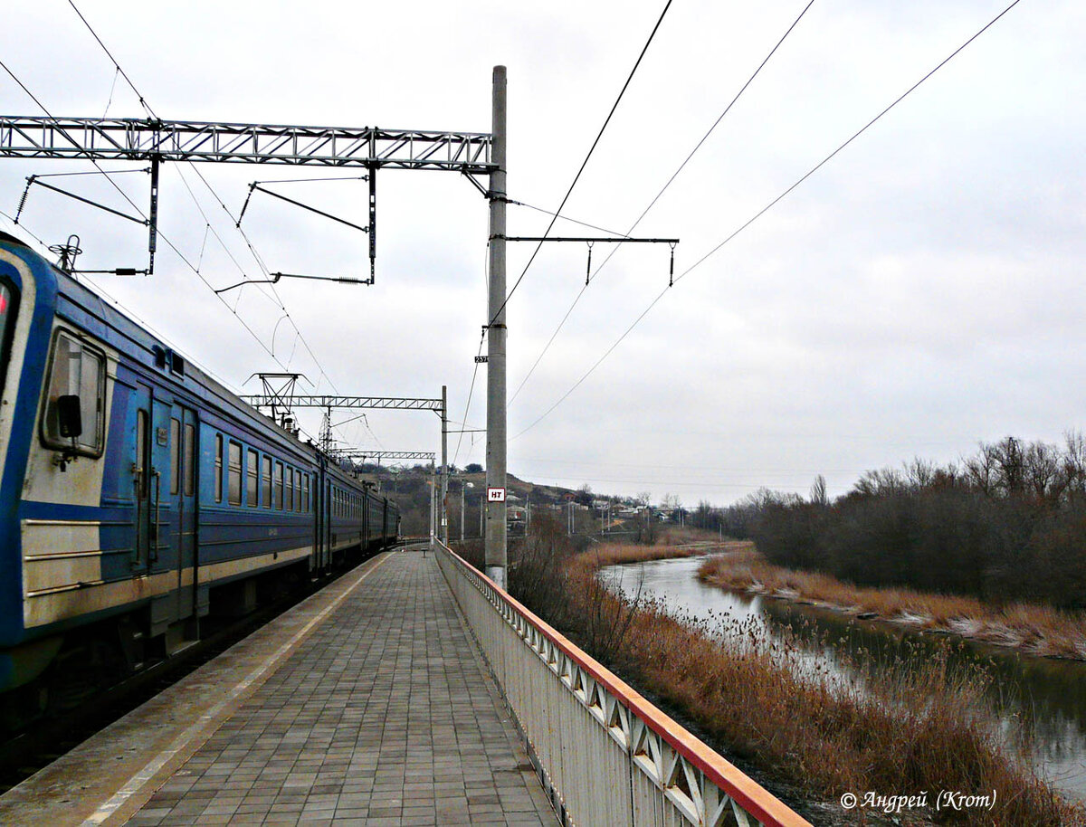 Полустанок в станице Мишкинской
