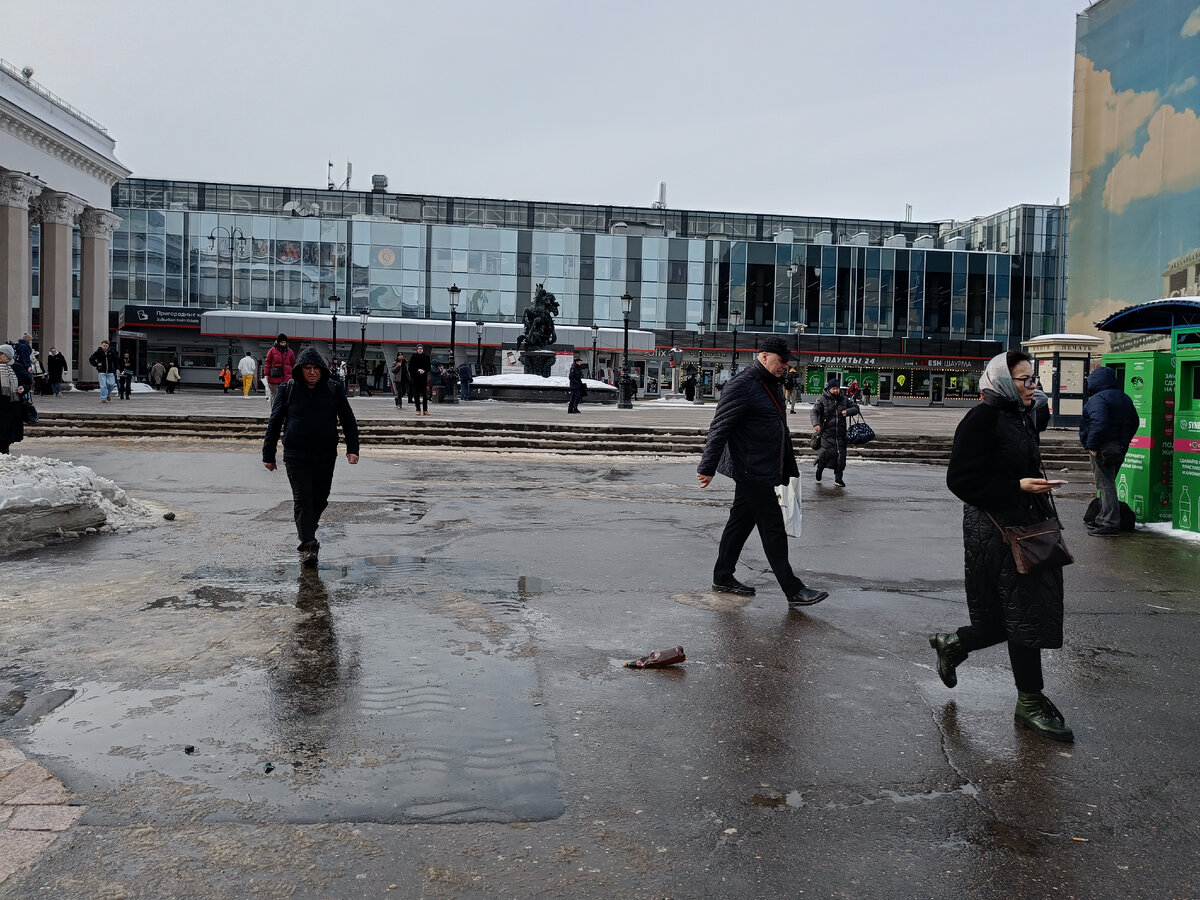 Москва. Ярославский вокзал. Фотография автора