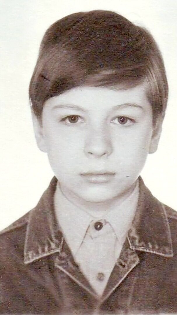 Появившись на свет 18 марта 1980 года в Ленинград, Ягудин сразу же столкнулся с определёнными трудностями...