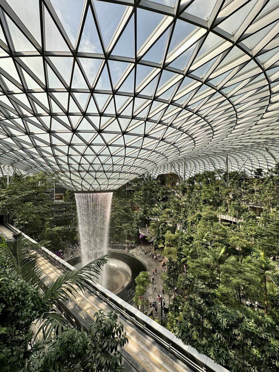 Аэропорт Чанги в Сингапуре